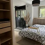 Luxury Appartment - 10Mn Walk From Beach